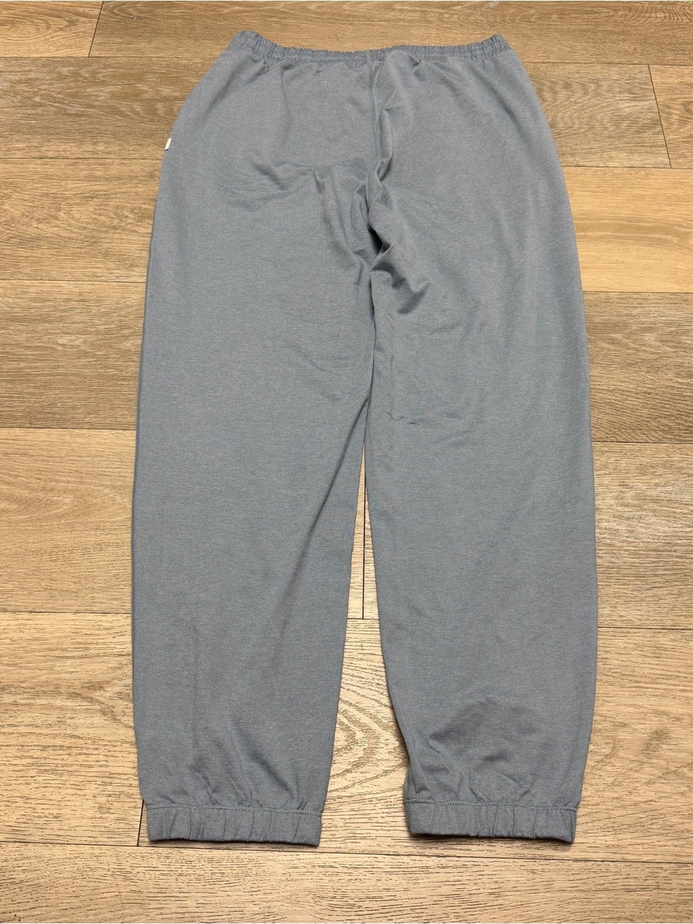 Vuori Boyfriend Sweatpant Jogger Women's Medium DreamKnit Heather Blue VW457